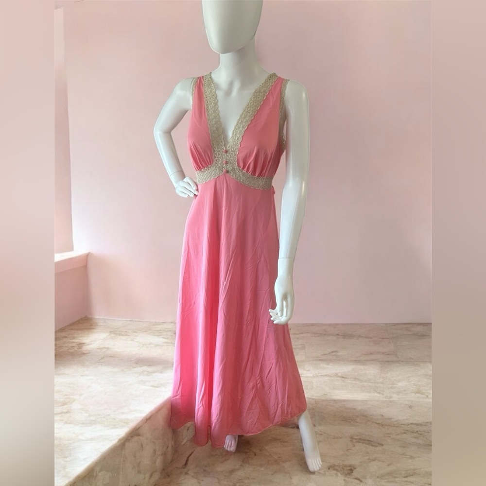 VANITY FAIR Vintage Slip Dress Chemise